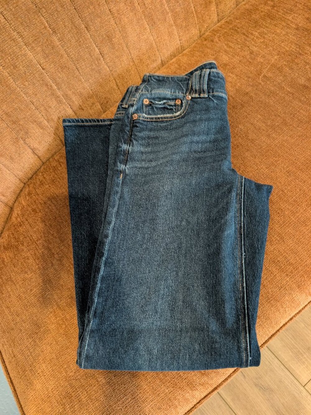 American Eagle low rise baggy